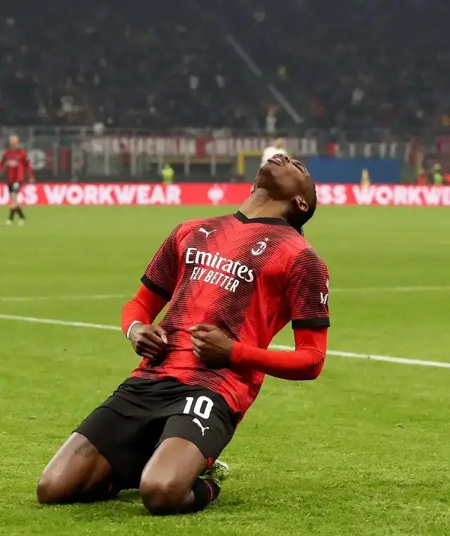 九游安卓模拟器-转会期AC米兰备战英超；强势反弹细节曝光；管理层满意；赛季目标并未改变的简单介绍